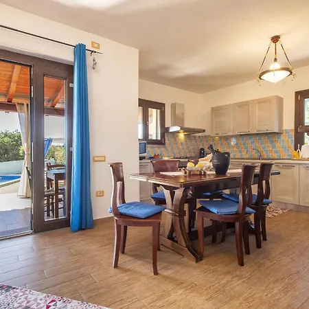Villa Armonia - Vista Mare, Con Piscina E Bbq By Host Hero